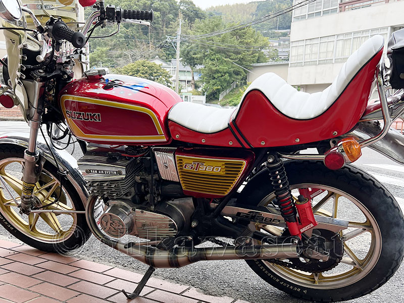 オオカワシート バイクシート関連/三段シートギャラリーT-40 GT380後期